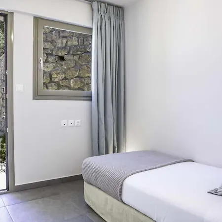 Sleeps 10 Pool Air Con Wifi 别墅 *