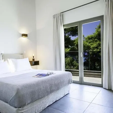 别墅 Sleeps 10 Pool Air Con Wifi Áyios Nikítas